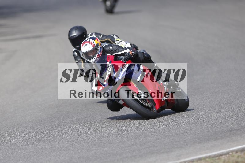 /37 09.08.2026  Pluess Motosport ADR/Freies Fahren/12